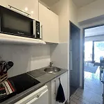 Апартаменты Hyealb - Pour 3 Personnes Sur Le Port D'hyeres Йер