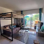 Hyealb - Pour 3 Personnes Sur Le Port D'hyeres Апартаменты *