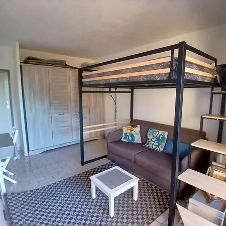 Hyealb - Pour 3 Personnes Sur Le Port D'hyeres Apartament *